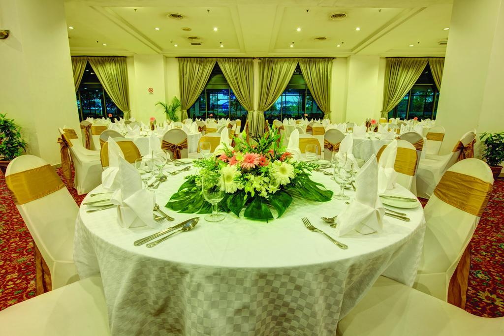 Rhr Hotel At Uniten Kajang Εξωτερικό φωτογραφία