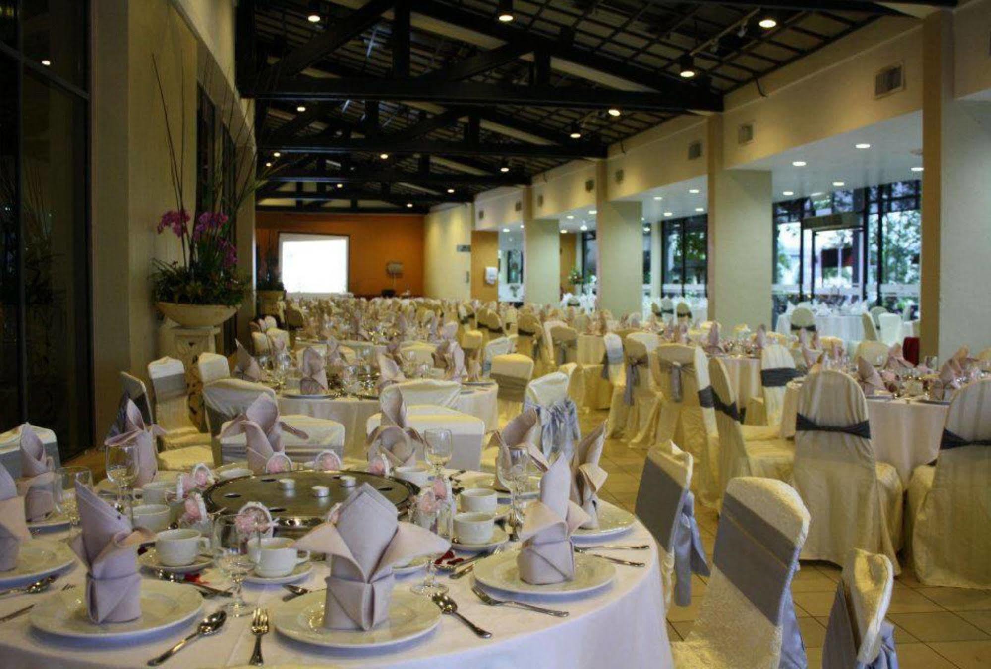 Rhr Hotel At Uniten Kajang Εξωτερικό φωτογραφία